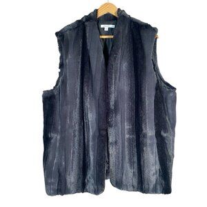 $179 Chico's Faux Fur Vest Size 4 (XXL) Soft & Silky Black Grey Cabin Penny Lane